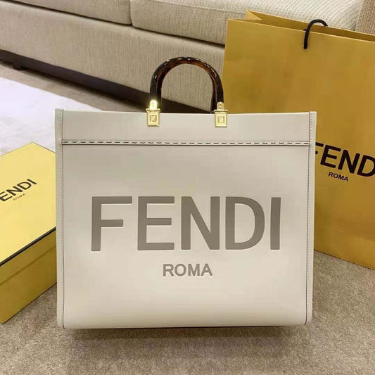 Fd Women Sunshine Medium Leather Shopper-White