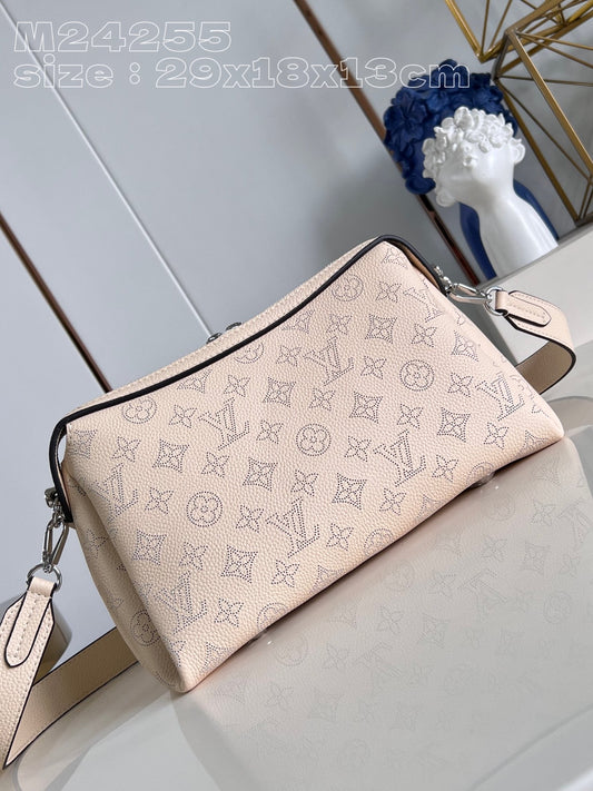 Louis Vuitton M24255 Mahina Hand It All Bag 29x18x13cm