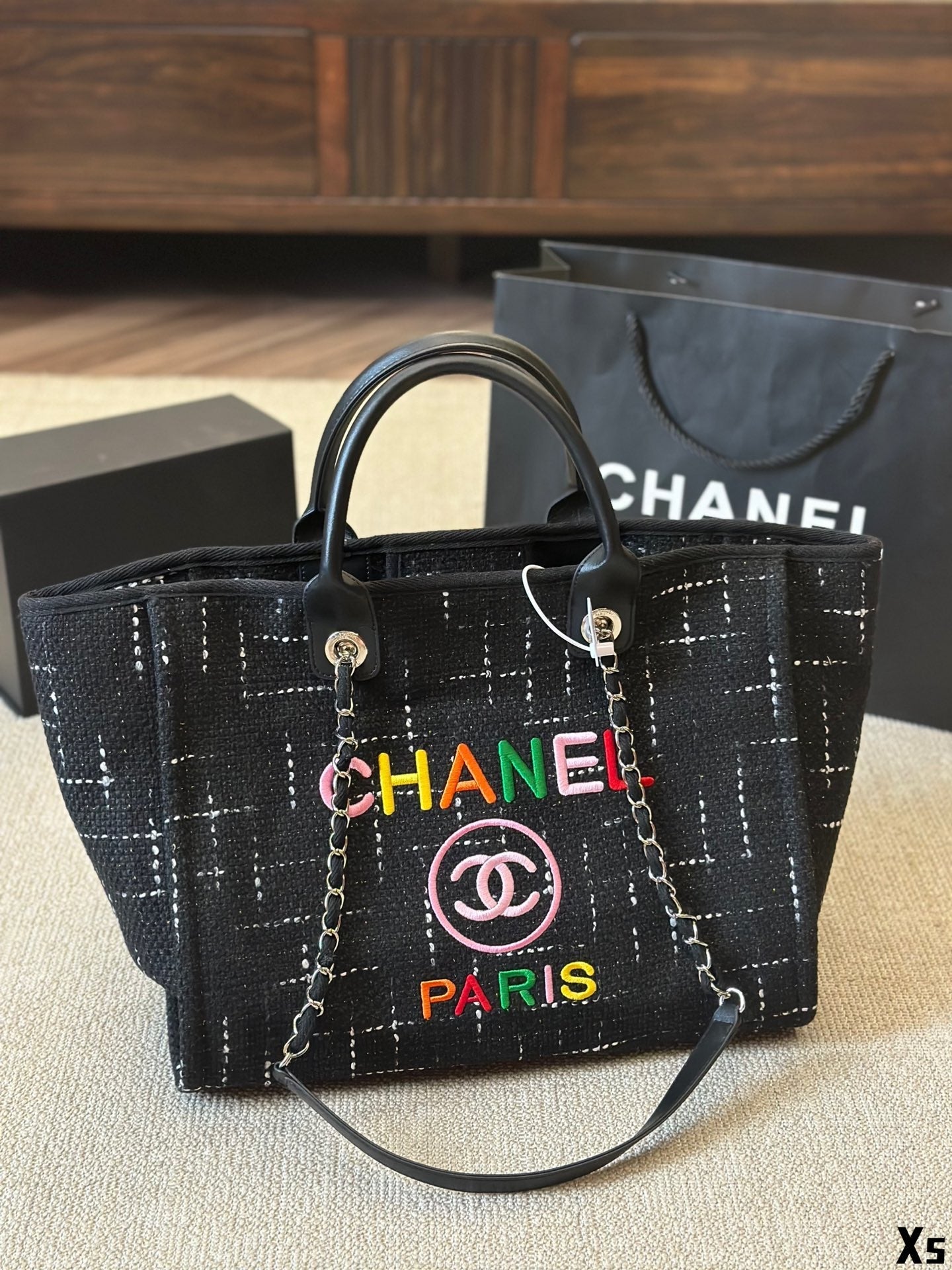 cc new arrival tote bag size : 37*32 cm