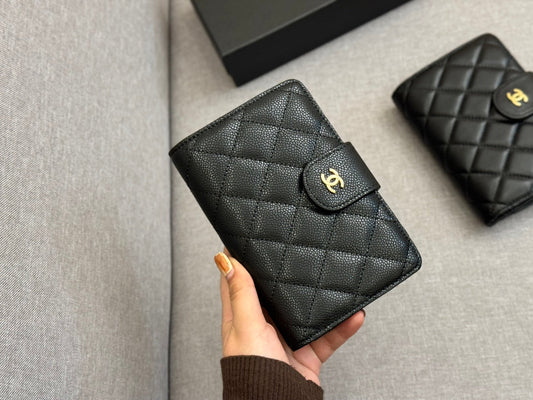 CC new arrival wallet size : 16*11cm