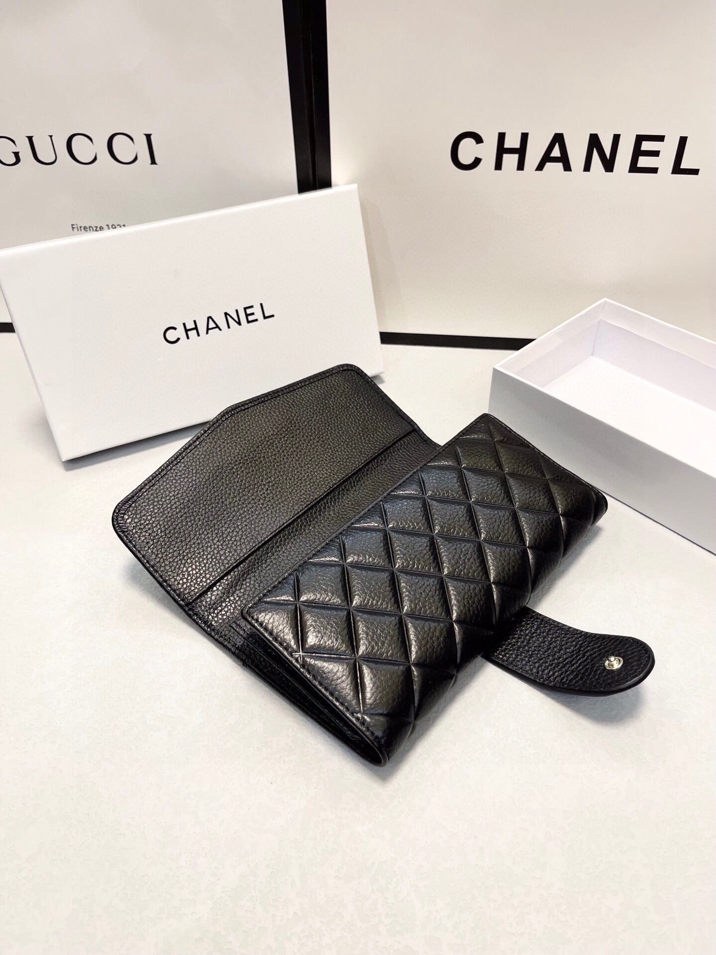 cc new arrival wallet size: 19x10 cm
