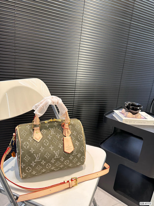 Louis new arrival speedy 25 denim bag size: 25 * 19 cm