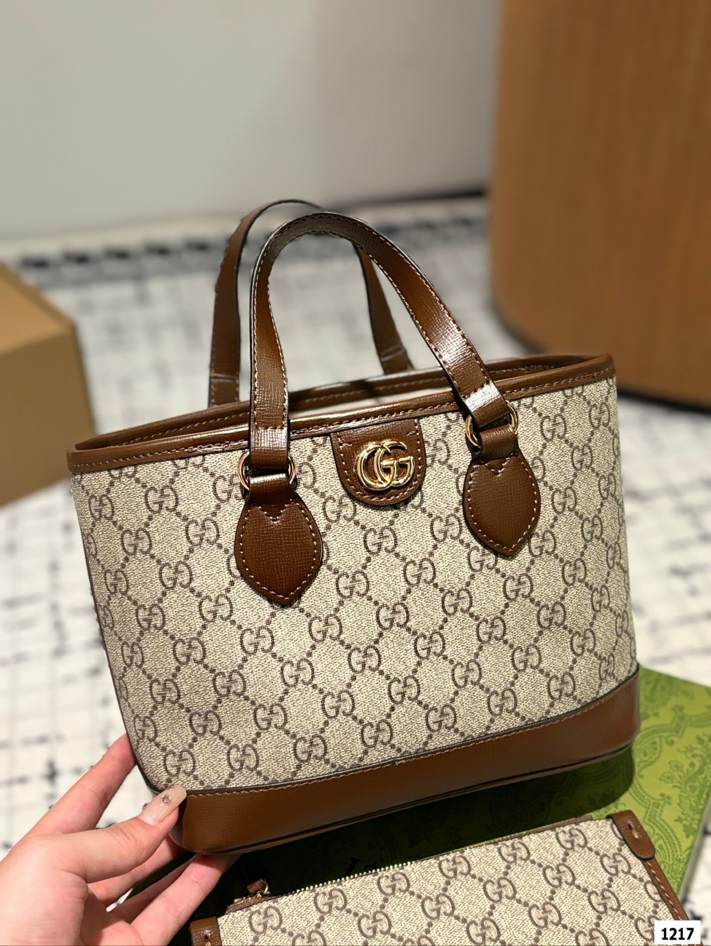 GG new arrival tote bag size:23*18 cm