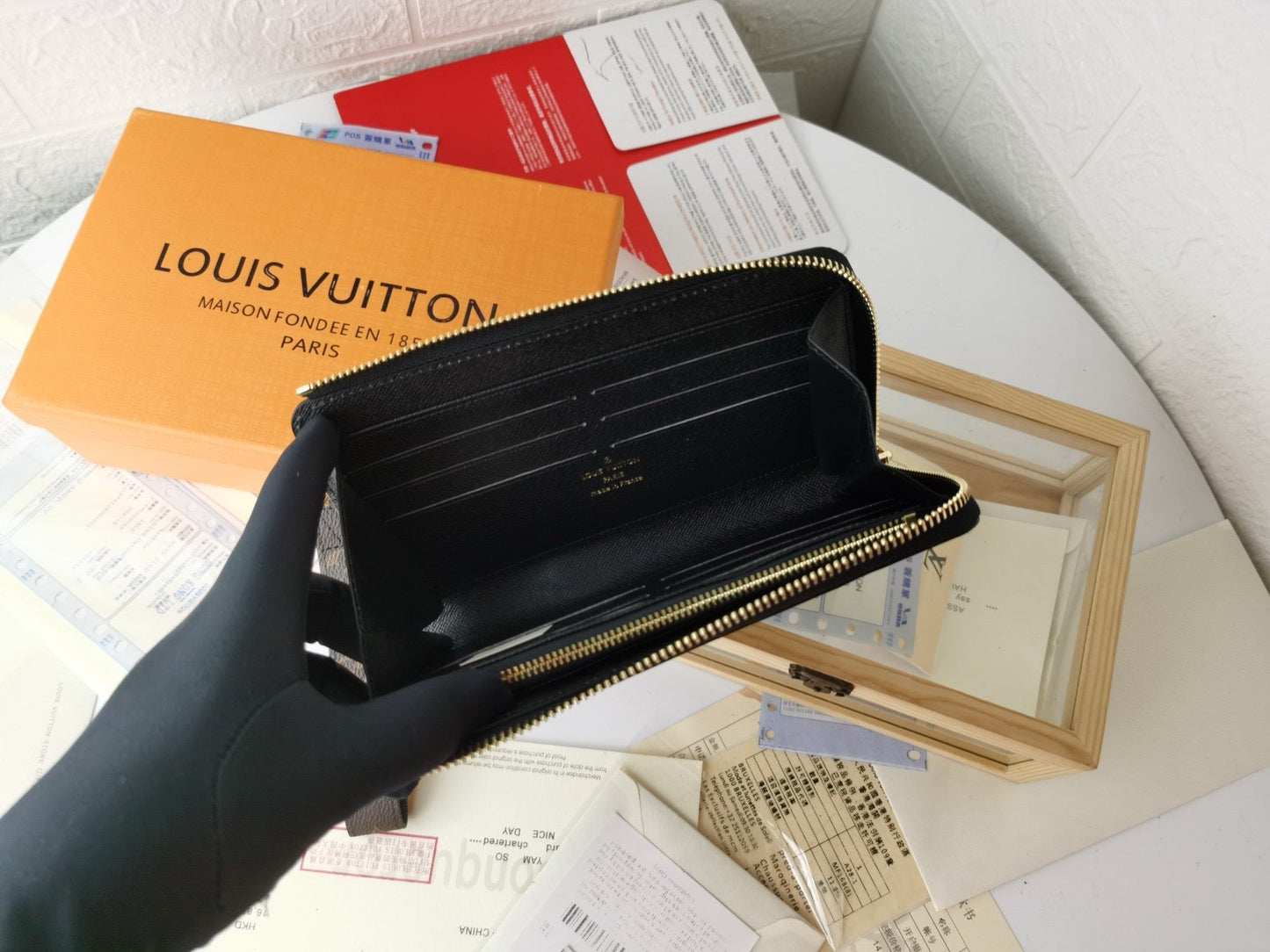 Louis new arrival Dragonne wallet 016 size: 19*11 cm