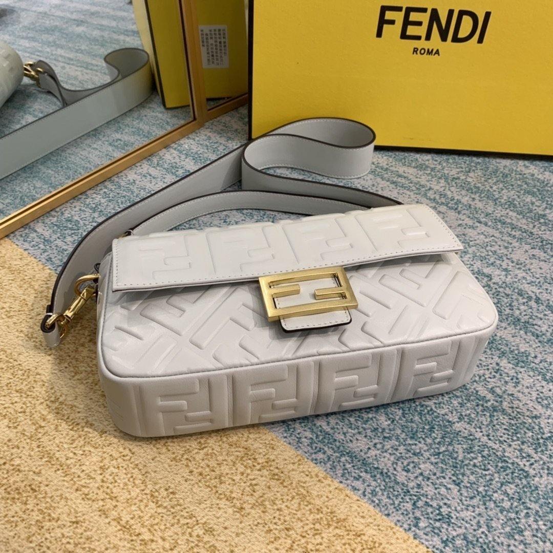 Fd Baguette Bag