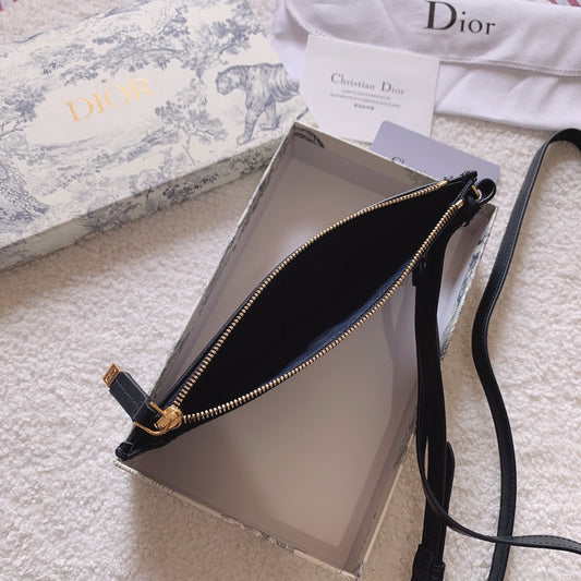 Montaigne Card Holder