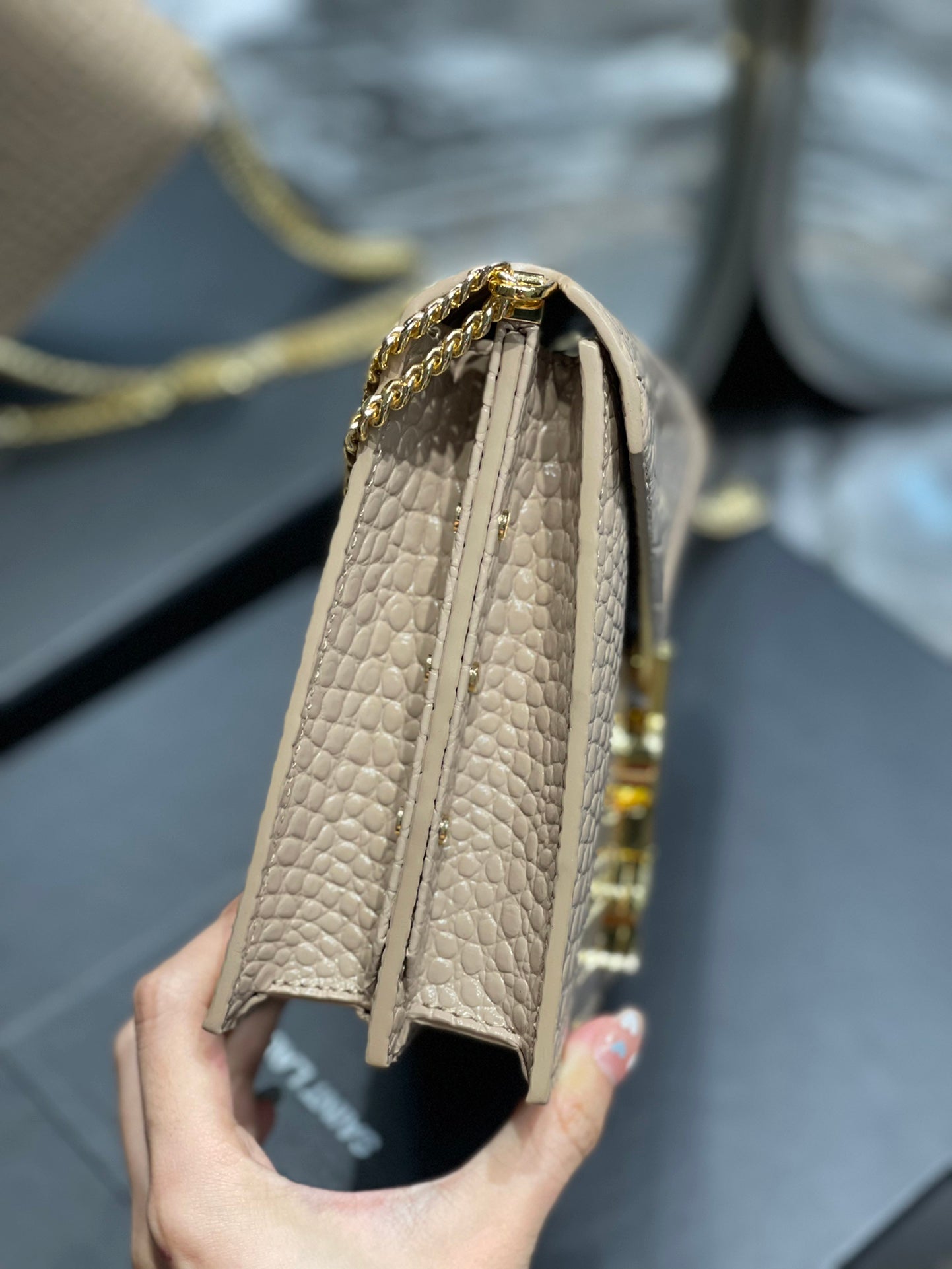 Y Cassandra Medium Chain Bag Dark Beige In Grain De Poudre Embossed