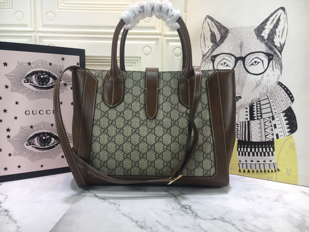 GC305 11.8x9.5x4.7inch