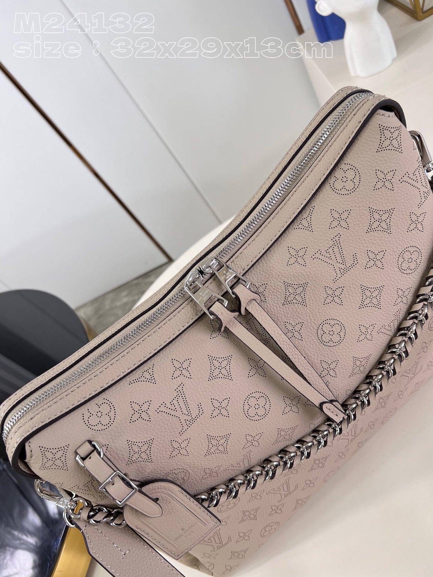 Louis Vuitton Mahina Hand It All Bag Coffee M24132, 32x29x13cm