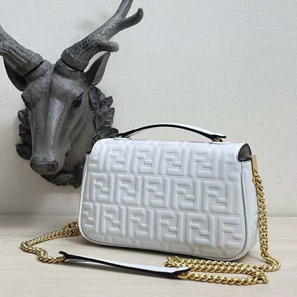 Baguette Chain Midi Light gray leather bag