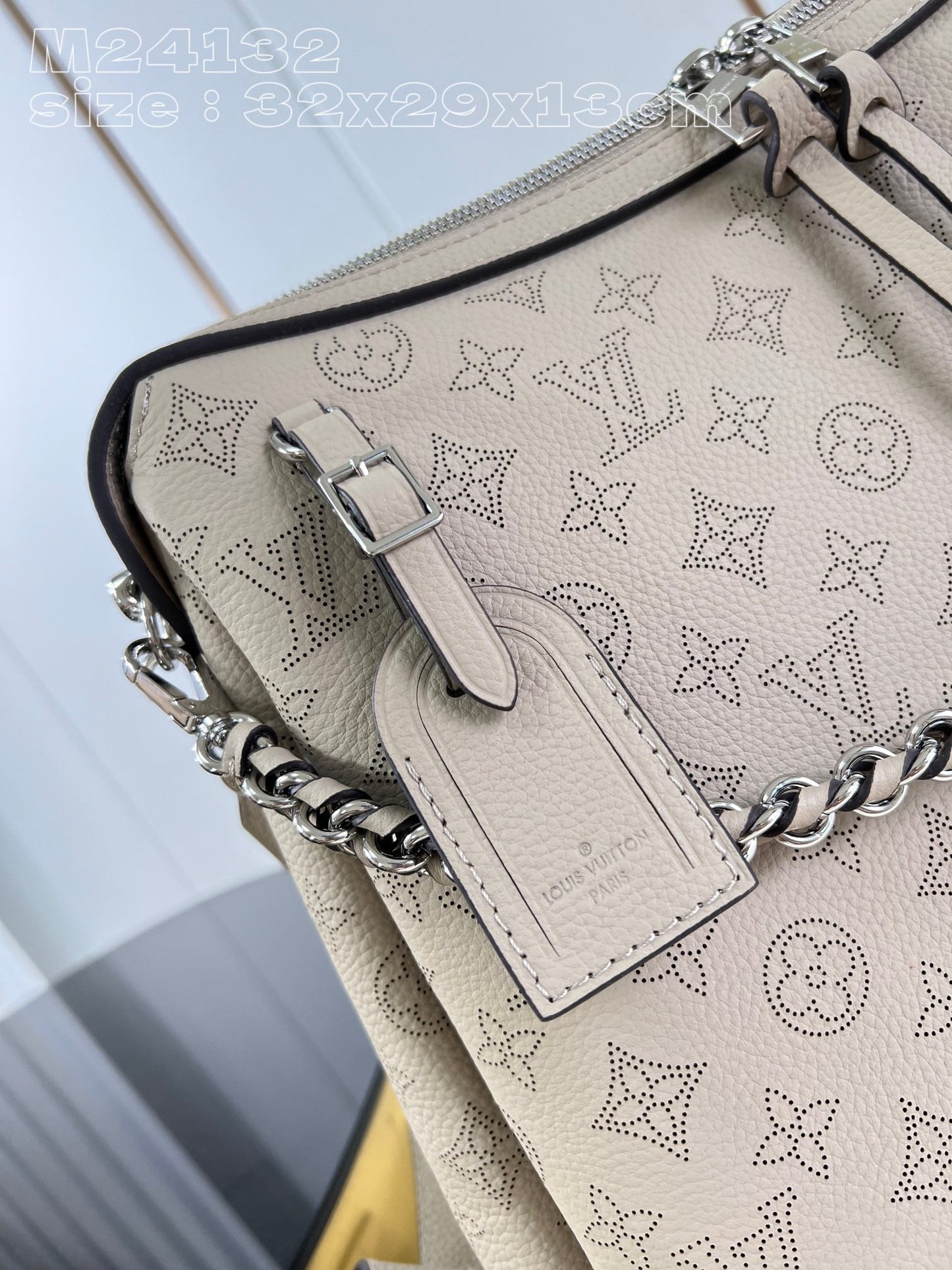 Louis Vuitton Mahina Hand It All Bag Coffee M24132, 32x29x13cm