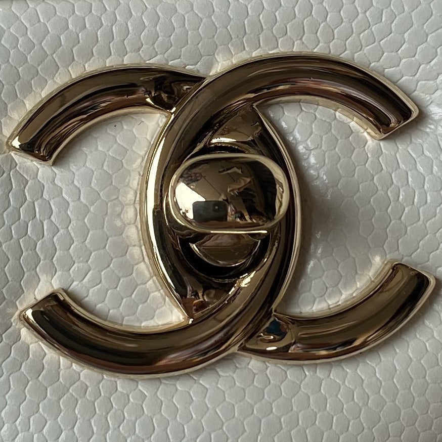 Chanel Small Flap Kelly Bag With Top Handle in Grained Calfskin white AS4711