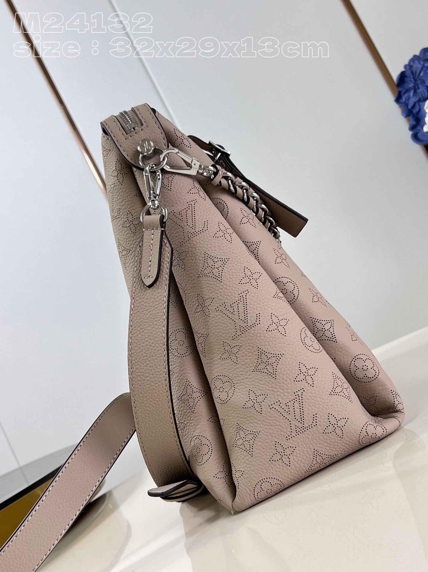 Louis Vuitton Mahina Hand It All Bag Coffee M24132, 32x29x13cm