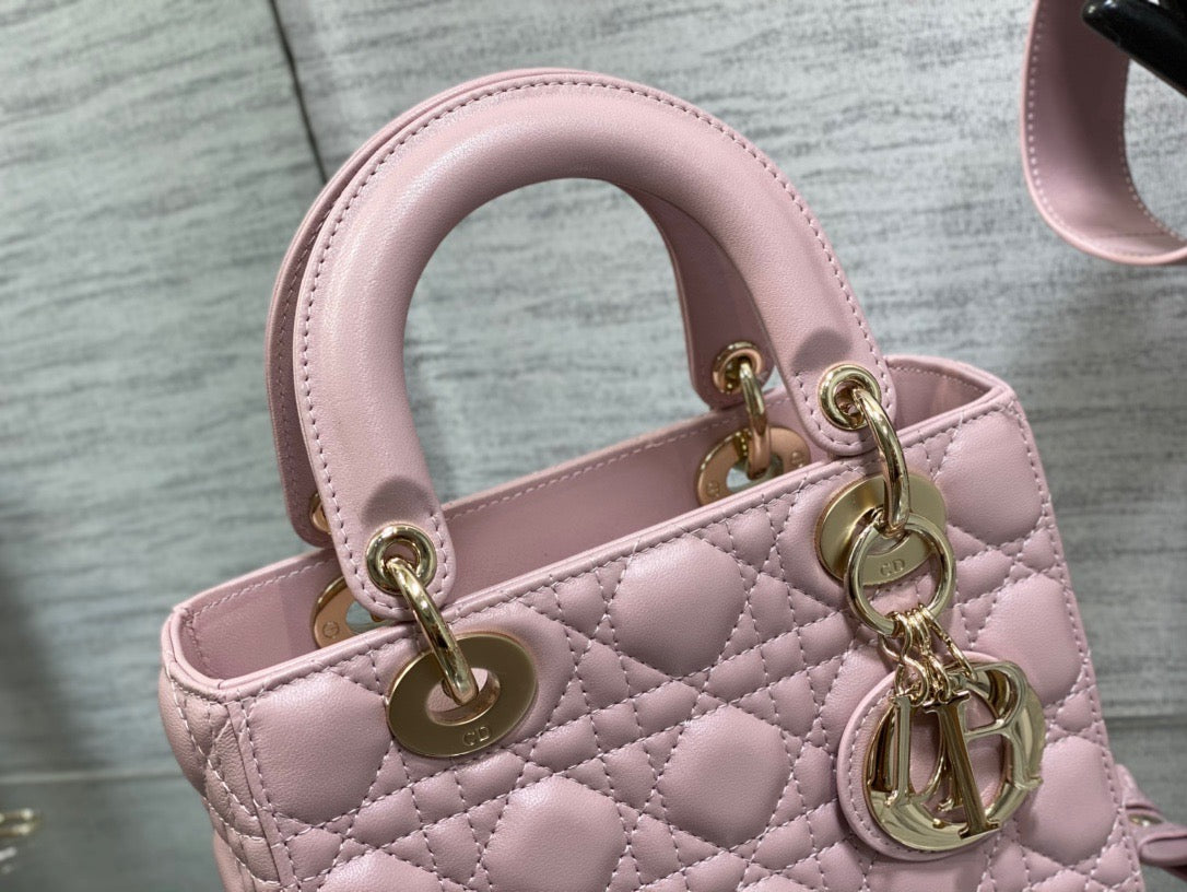 Dior Opaline Pink Lambskin  Lady Dior Bag 20x16.5x8cm
