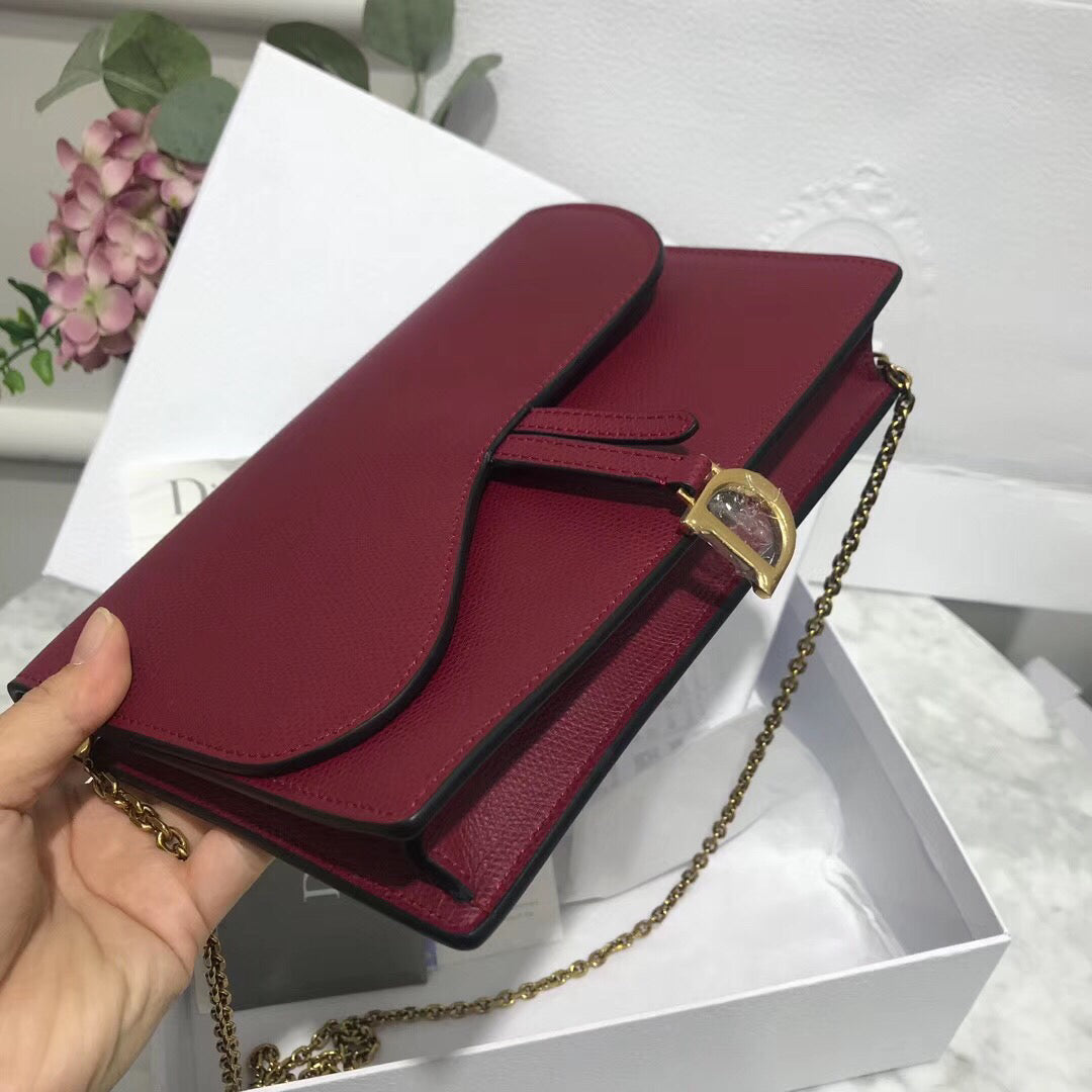 D Bordeaux Calskin Saddle Chain Clutch