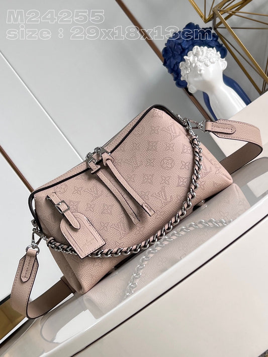 Louis Vuitton Mahina Hand It All Bag 29x18x13cm