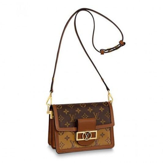L M44580 Mini Dauphine