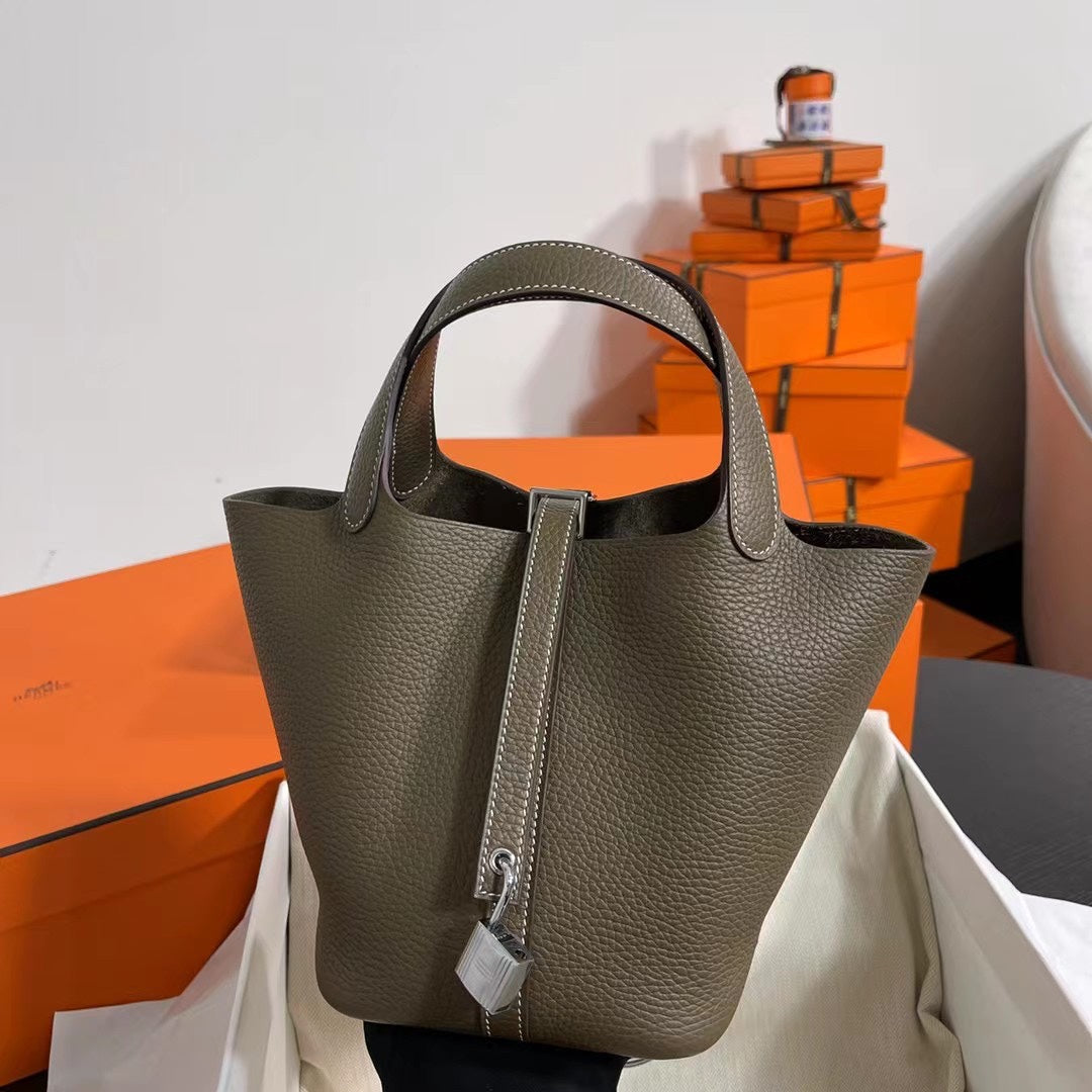 Hermes Picotin 18 Etoupe  Bag 18cm