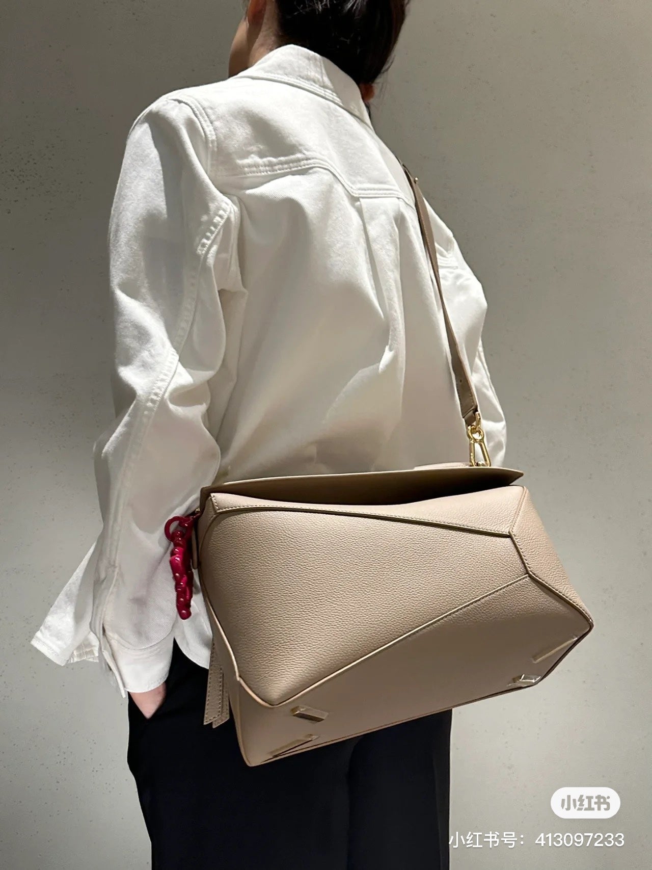LOEWE Puzzle Edge Anagram Tote Bag Apricot , 29*19.5*14cm
