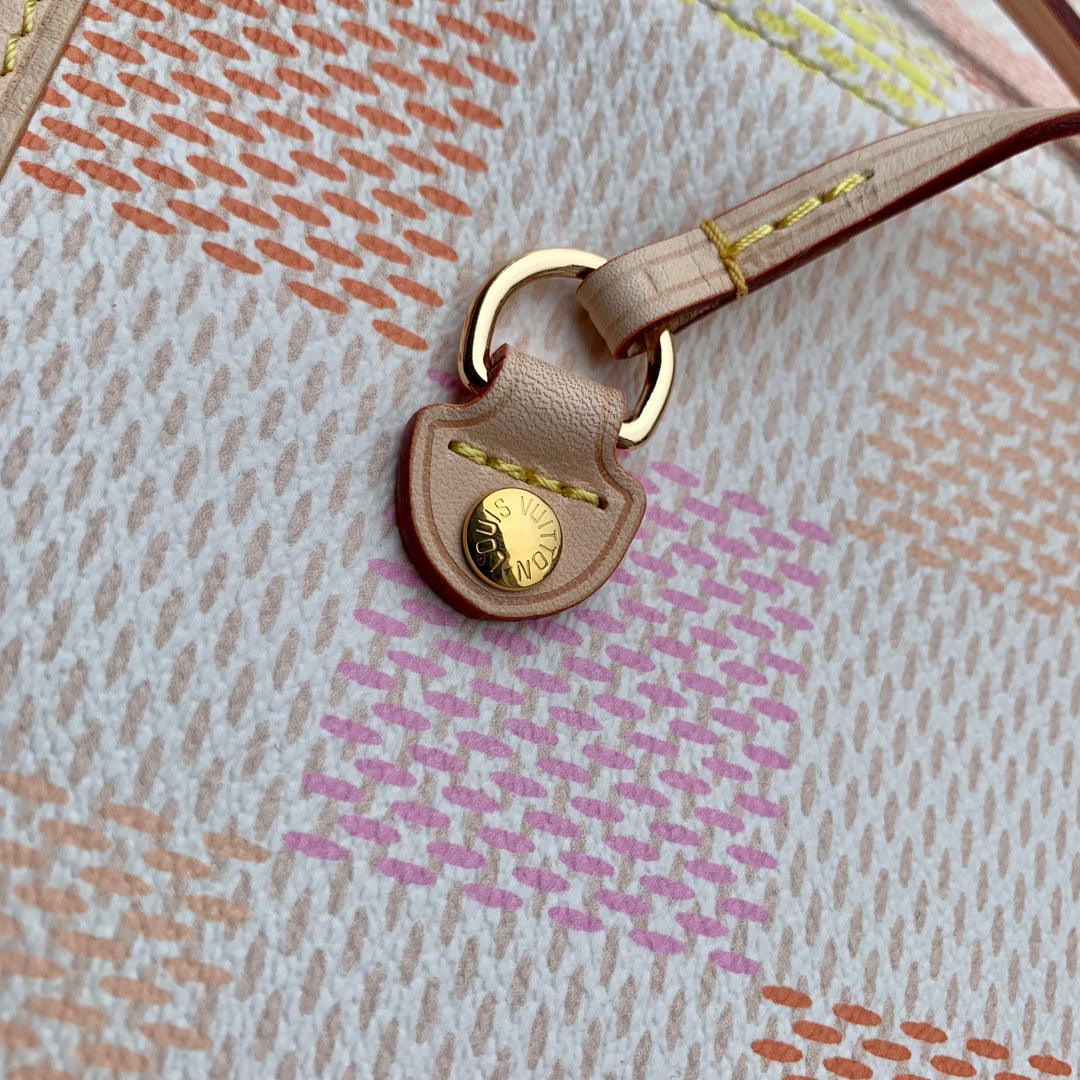 LOUIS VUITTON Damier Giant Neverfull MM Peach N40668