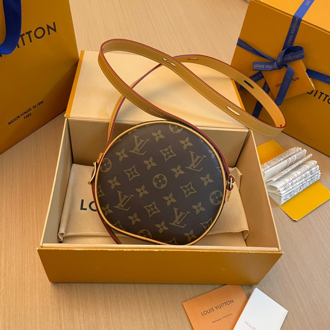 Louis Vuitton Phone Box Bag 11x18x4cm