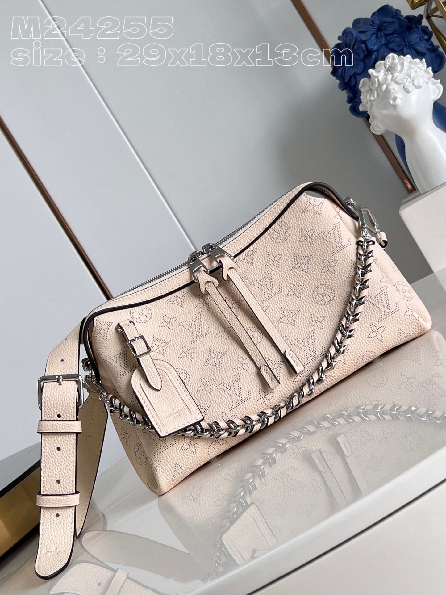Louis Vuitton M24255 Mahina Hand It All Bag 29x18x13cm