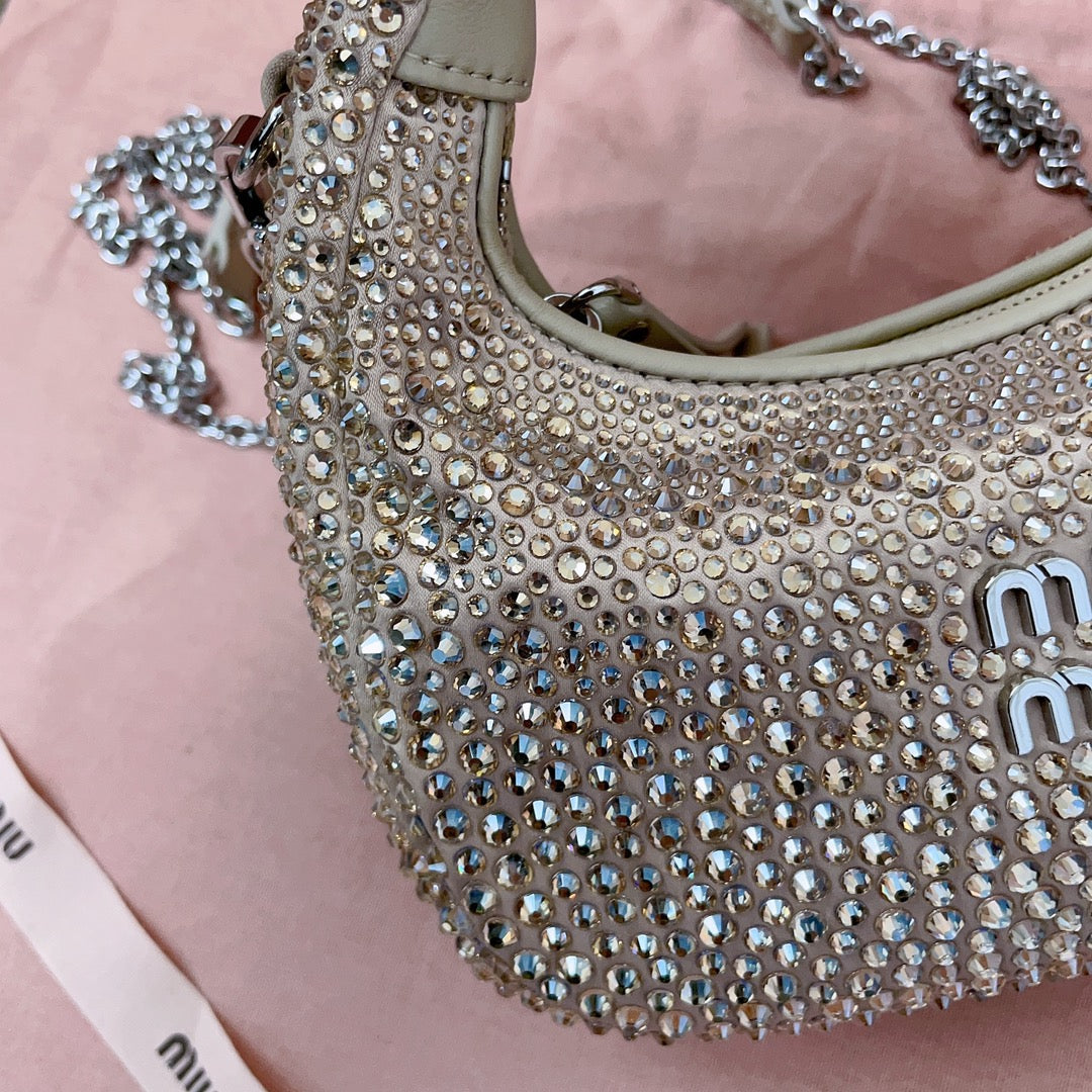 MiuMiu Wander Matelasse Handbag Purse 5BC125, 20 X 17 X 6 CM