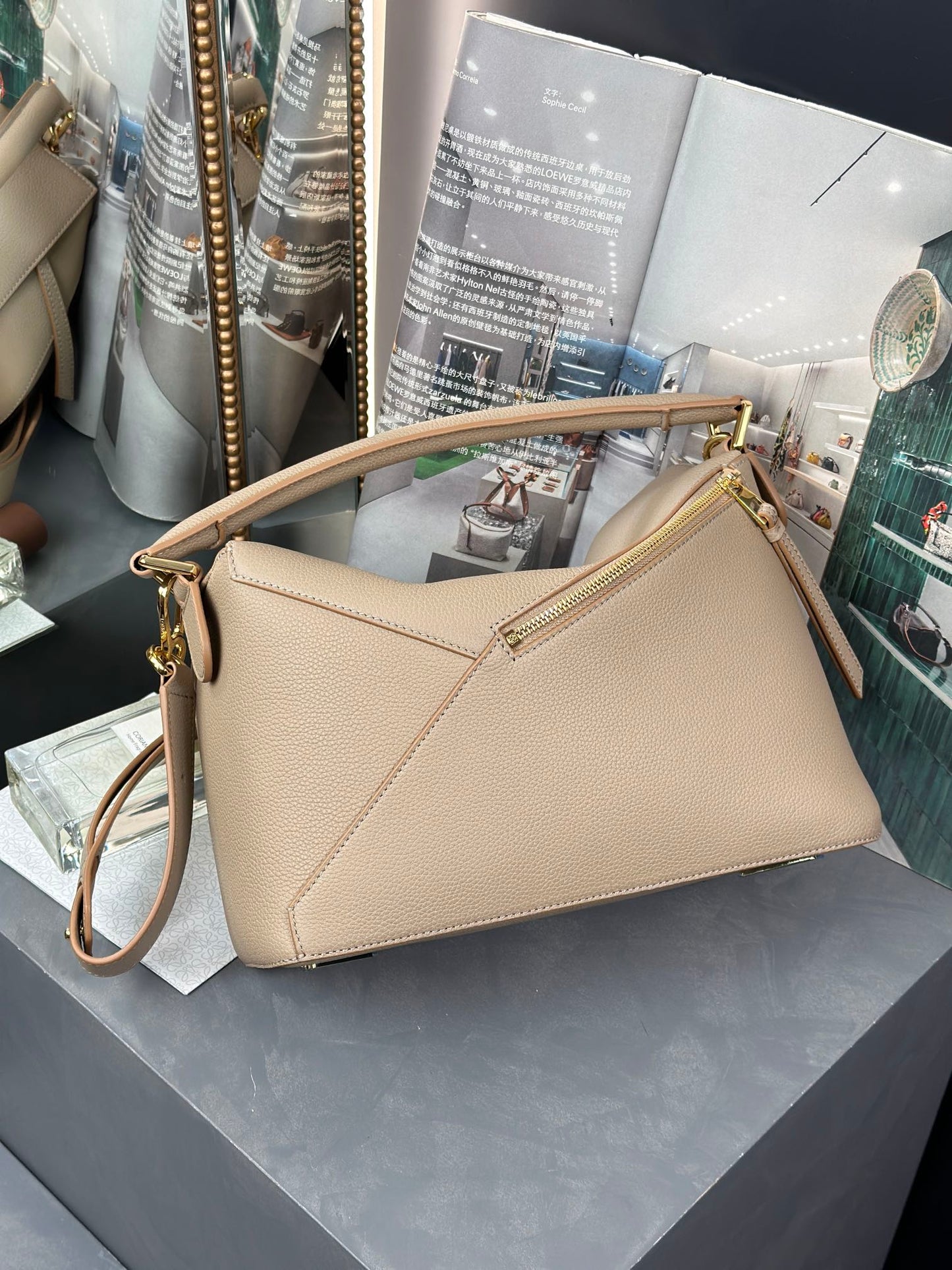 LOEWE Puzzle Edge Anagram Tote Bag Apricot , 29*19.5*14cm