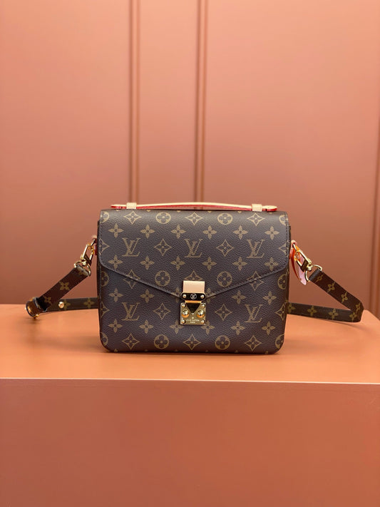 Louis Vuitton Pochette Métis 25 Canvas M44875
