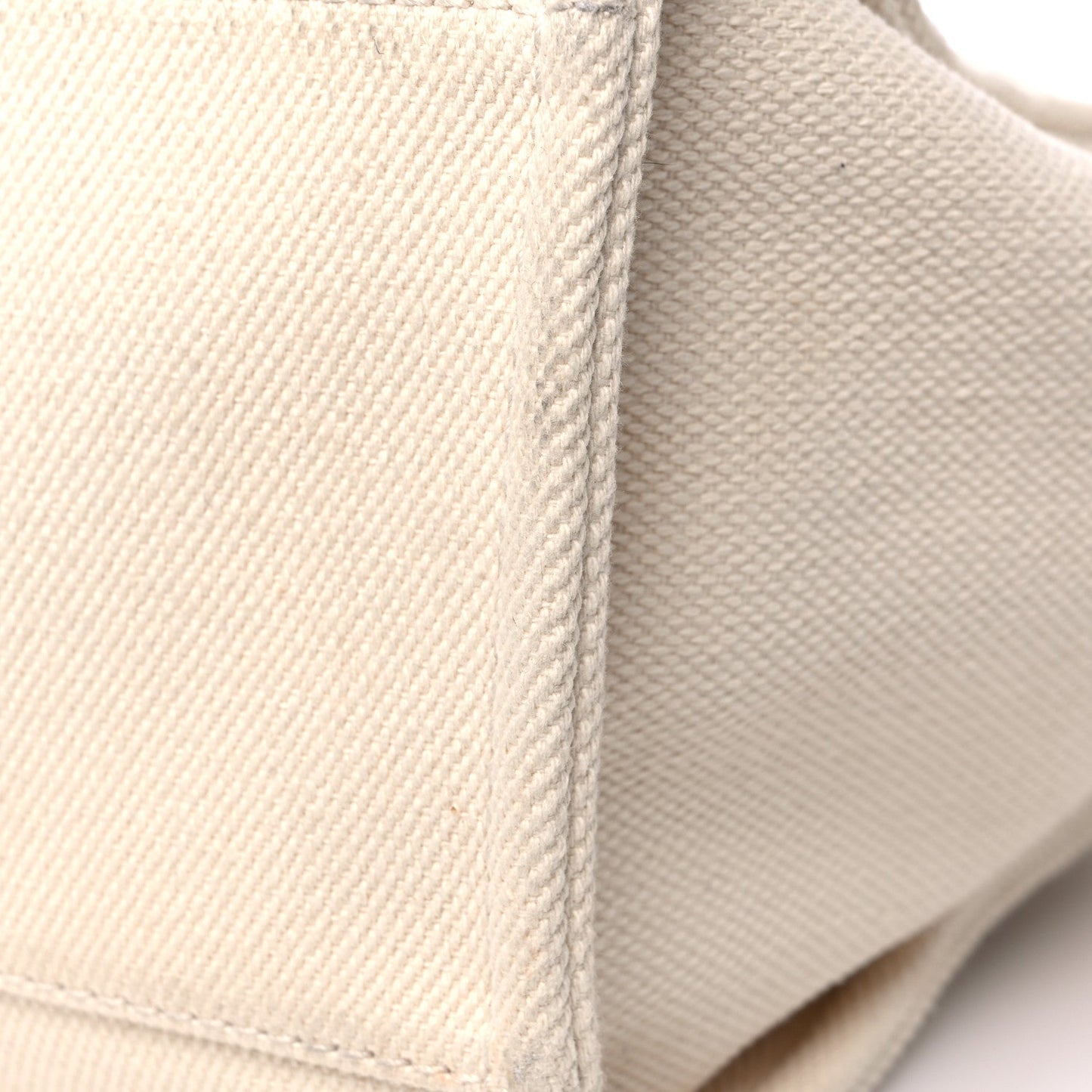 cc Canvas Pearl Large Deauville Tote Ecru Beige