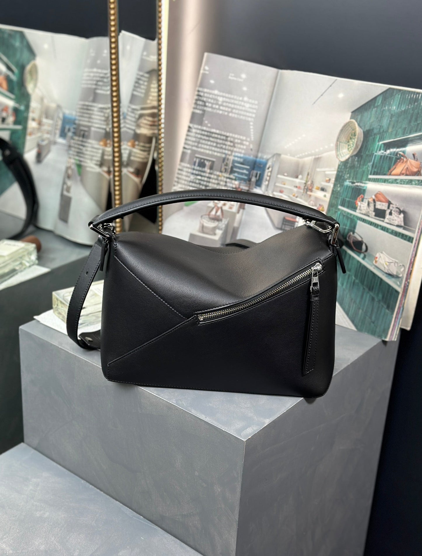 LOEWE Puzzle Edge Anagram Tote Bag, 29*19.5*14cm