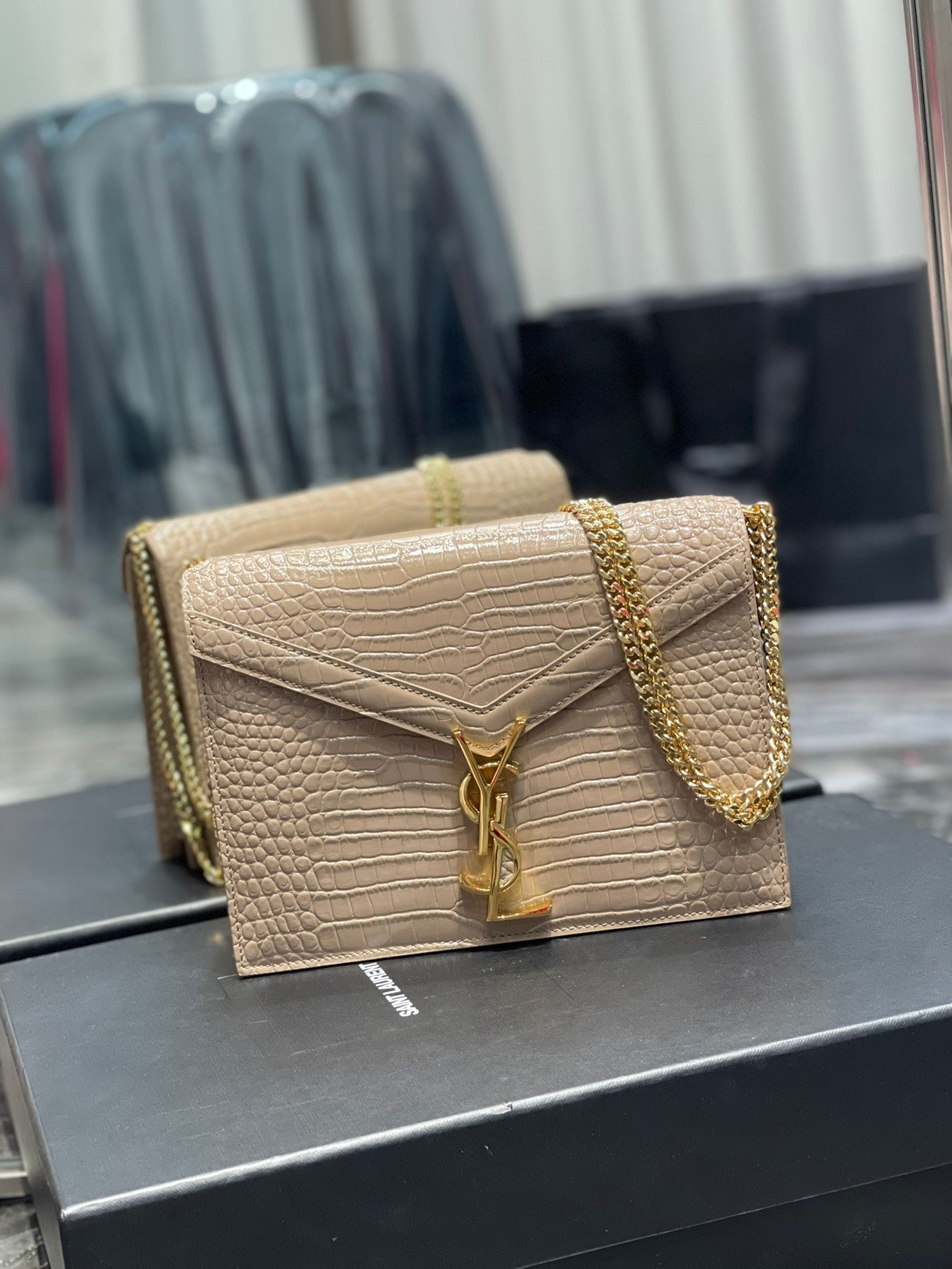 Y Cassandra Medium Chain Bag Dark Beige In Grain De Poudre Embossed