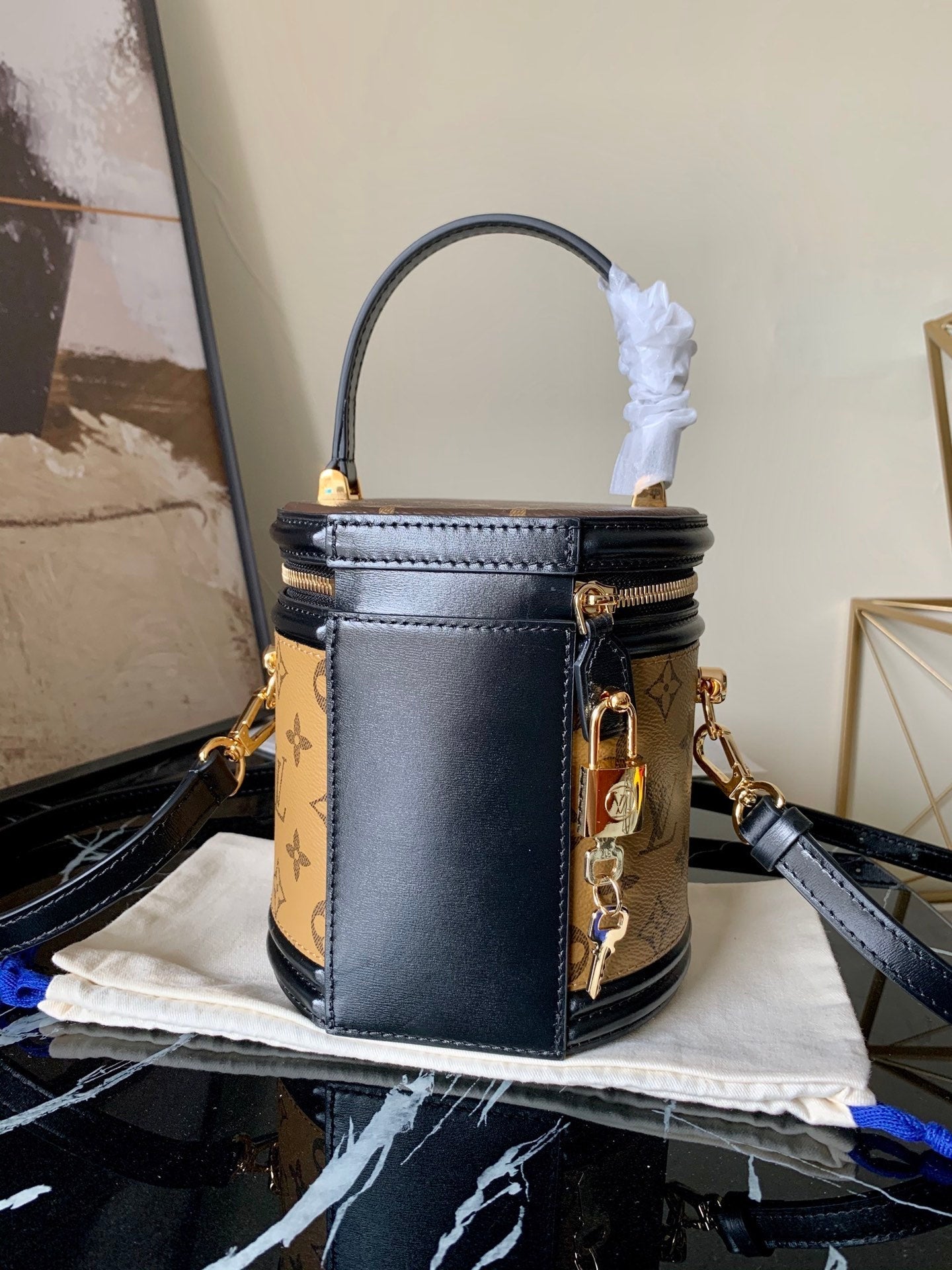 Louis Vuitton LV Cannes Bag M43986, 15x17x15cm
