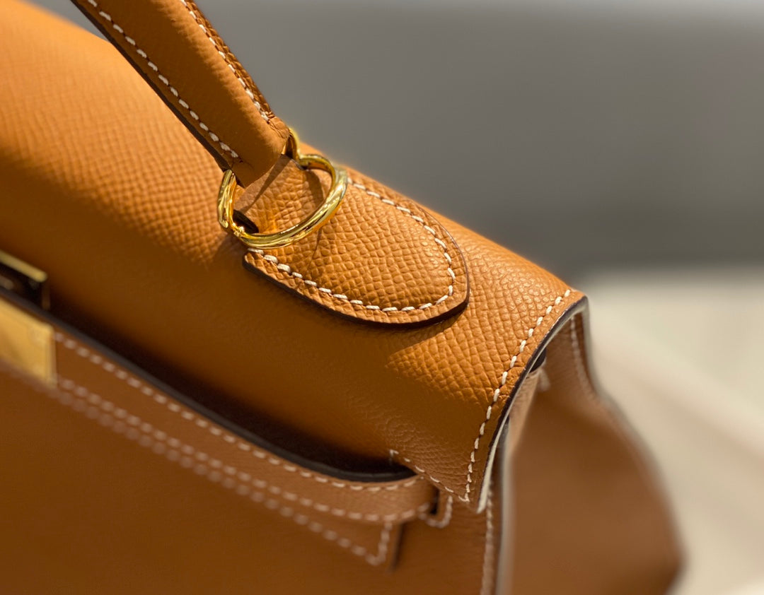 Hermès Epsom Kelly 25cm Hangbag
