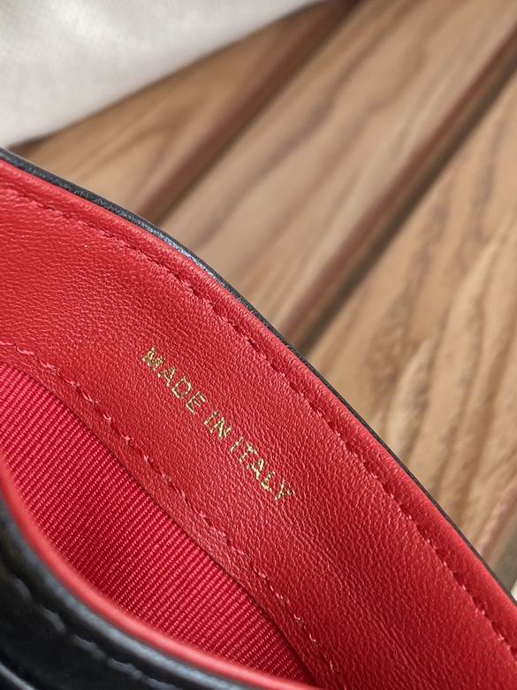 CC wallet AP1167