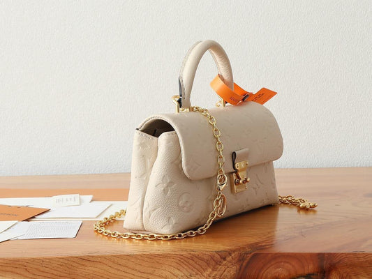 L Bag