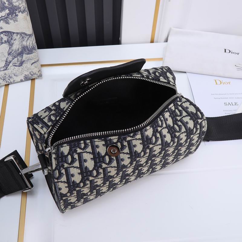 D Lingot man bag  21.5x11x12.5cm