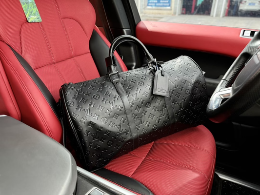 Louis M44810 keepall 50 bag size:  50*23*29 cm