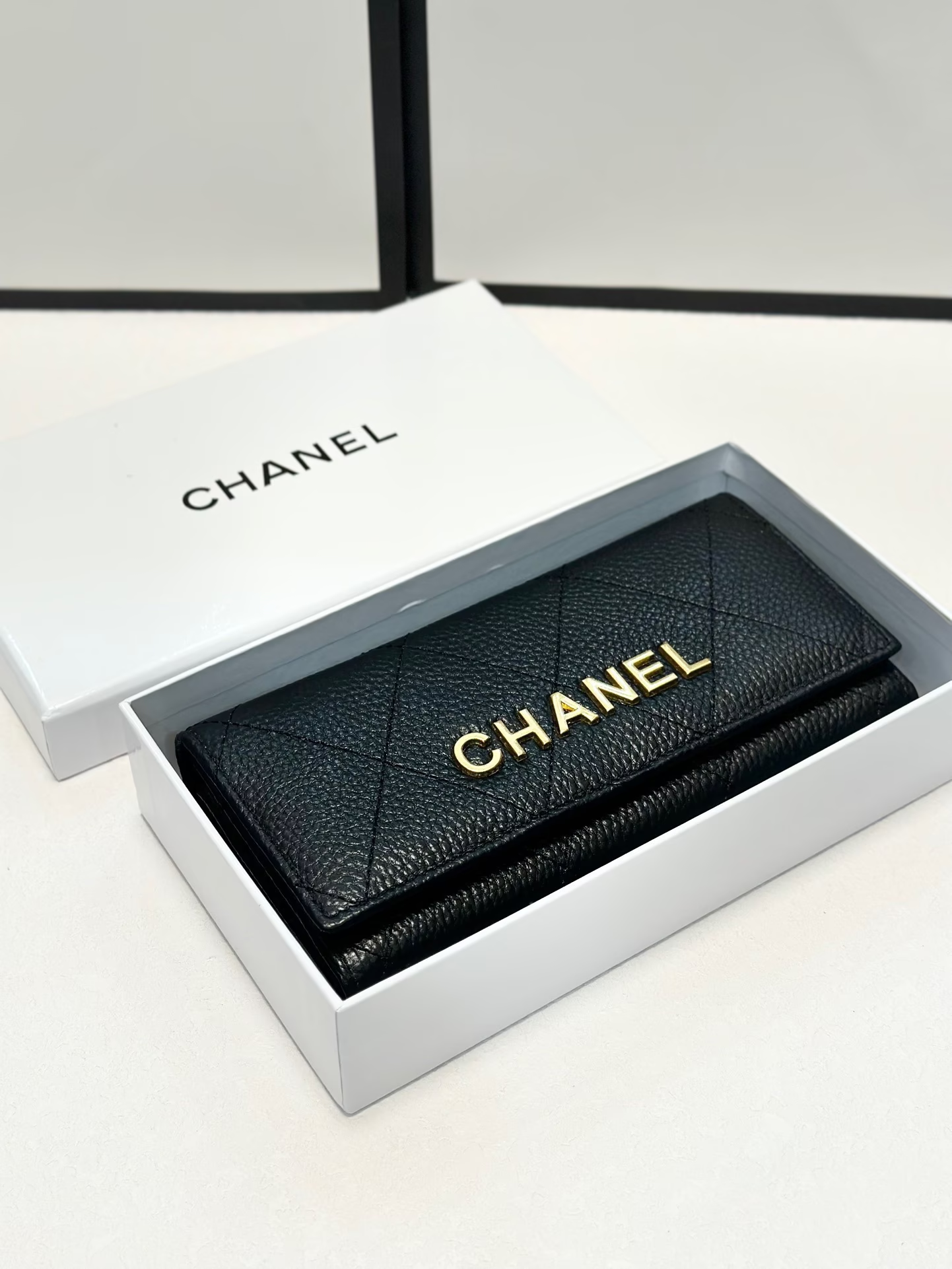 Cc new arrival leather wallet 002 size: 19*10 cm