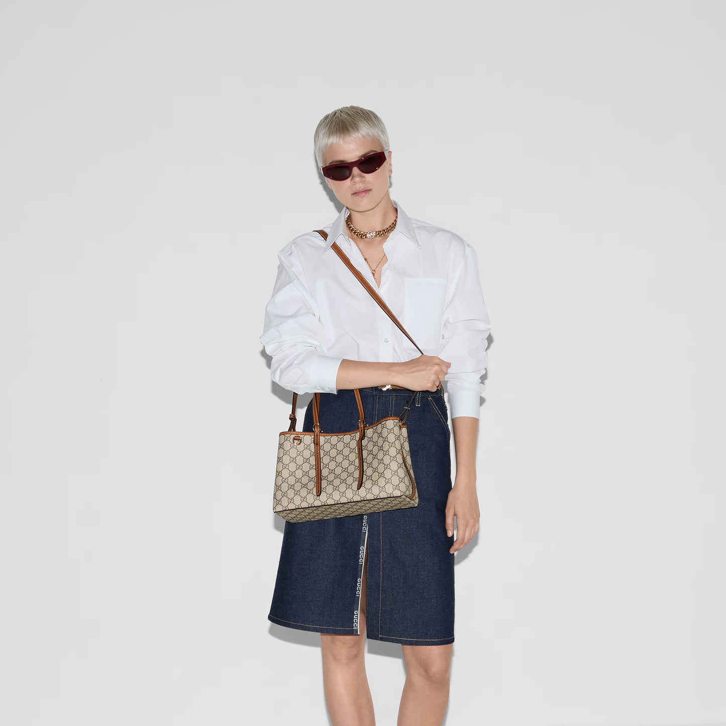 GG EMBLEM SMALL TOTE BAG