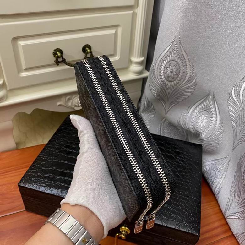 L Wallet 19X10X4 22