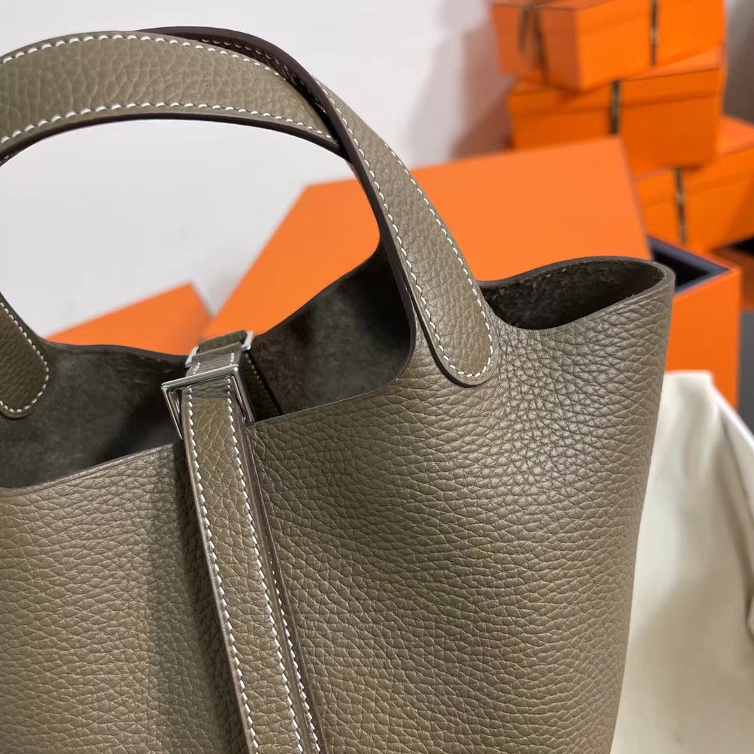 Hermes Picotin 18 Etoupe  Bag 18cm