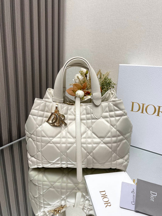 Dior Toujours Bag White 28.5x19x21.5cm