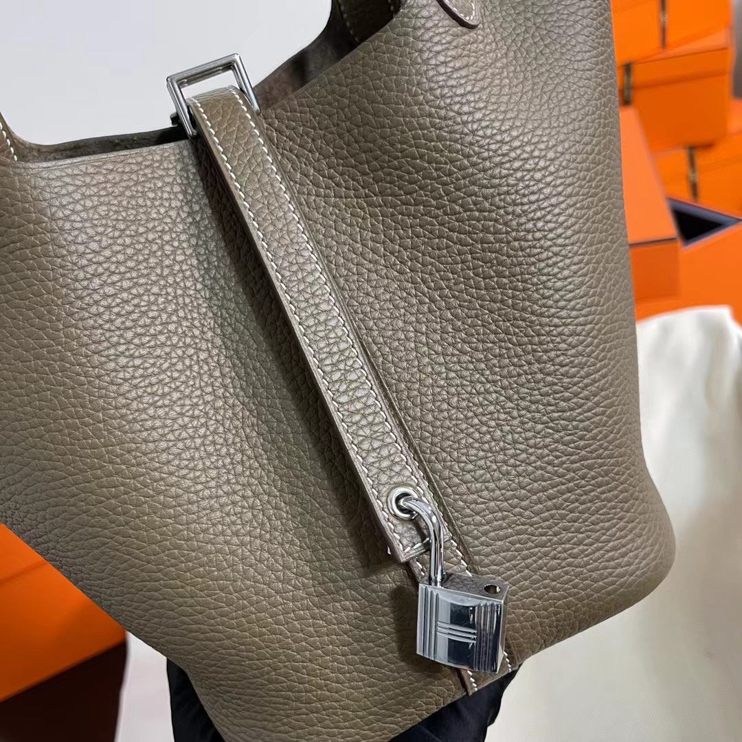 Hermes Picotin 18 Etoupe  Bag 18cm