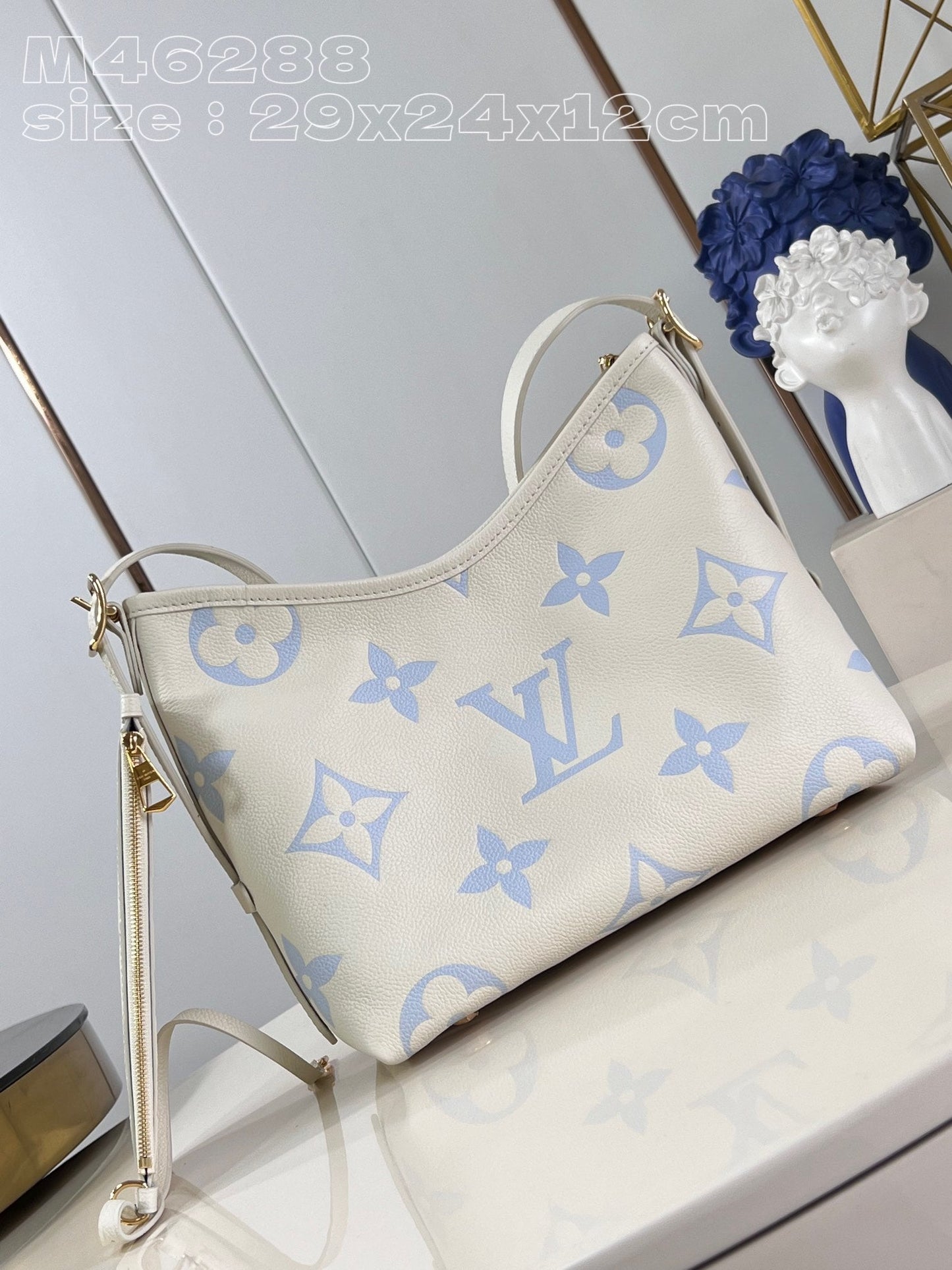 Louis Vuitton Carryall Monogram Empreinte Bag White M46288, 29 x 24 x 12CM