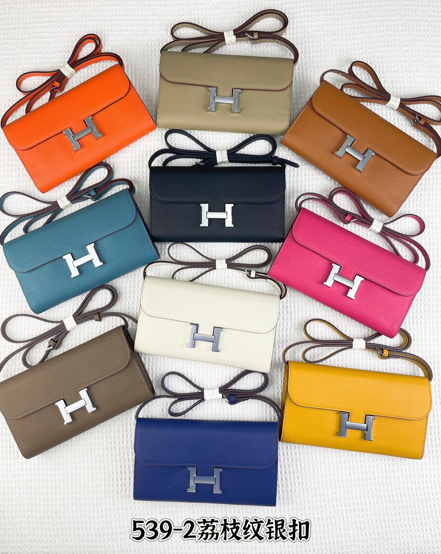 H Constance togo leather bag size:22*11cm