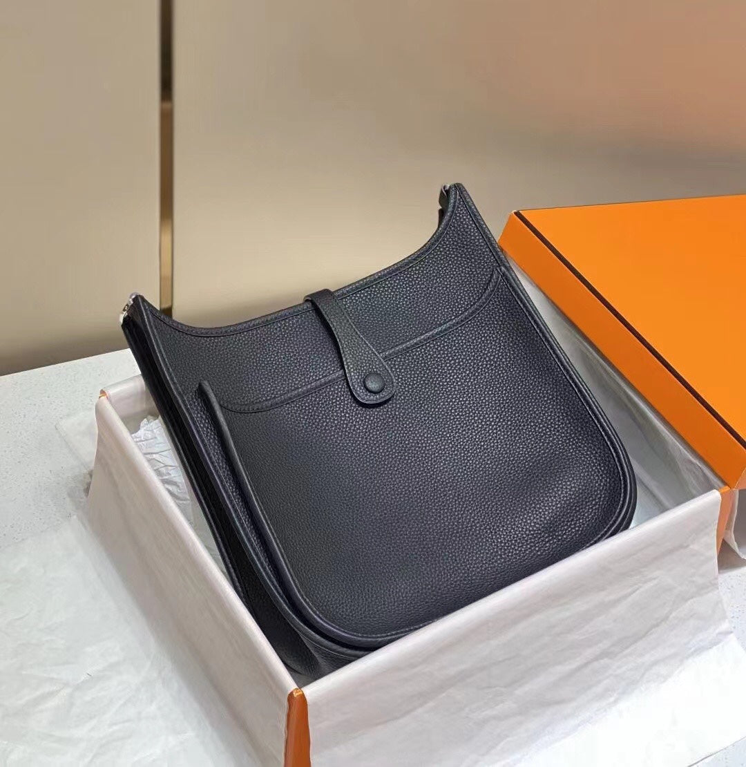H Evelyne29 new arrival 10 size : 29*30 cm