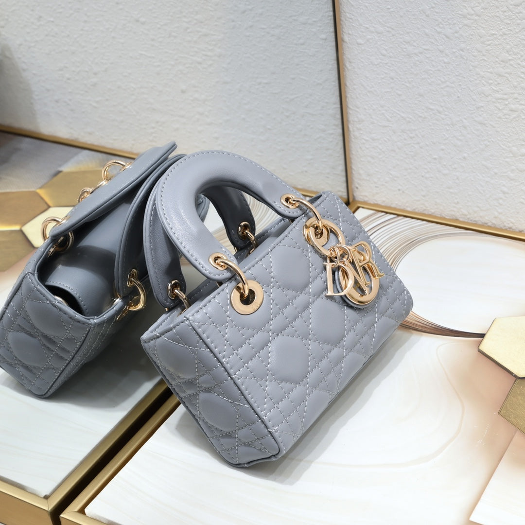 D new arrival D-Joy tote lady bag size；16*5.5*10 cm
