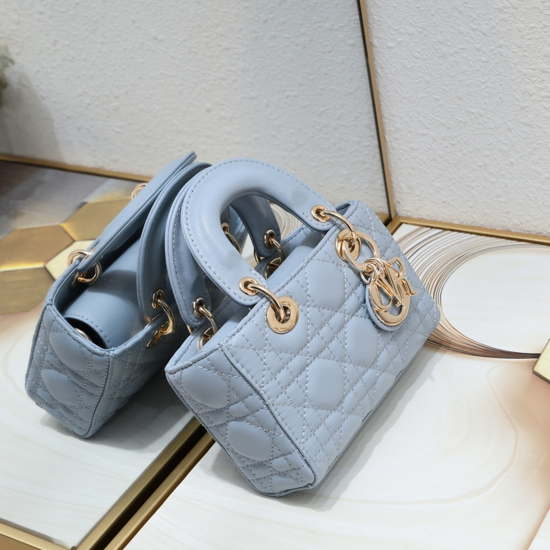 D new arrival D-Joy tote lady bag size；16*5.5*10 cm
