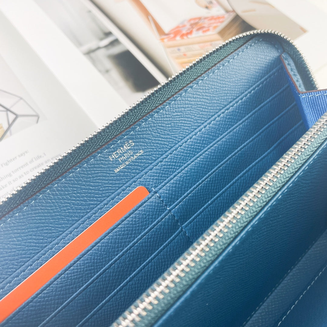 H Silk'in empson-Barenia leather wallet size : 20x11.5x1.5 cm